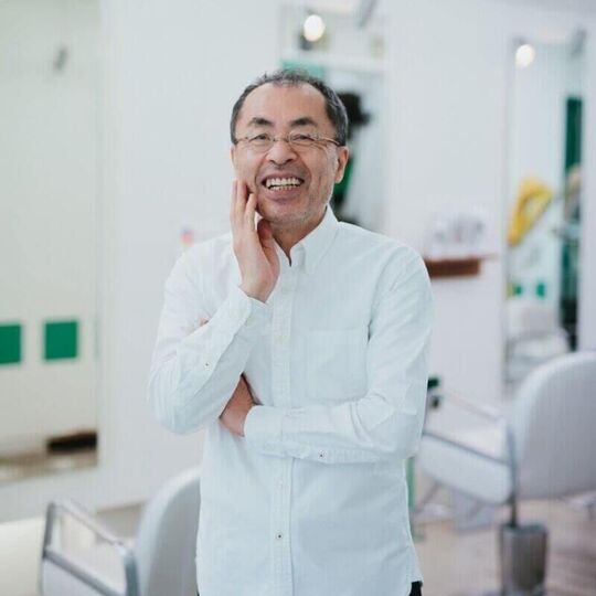 神田 哲夫