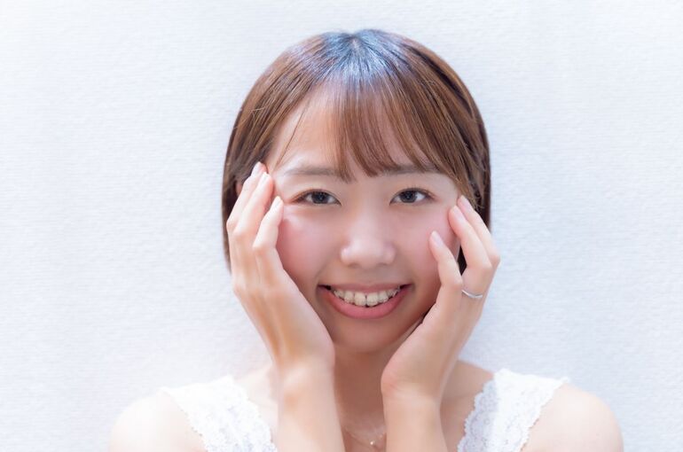 ショートカット 前髪あり